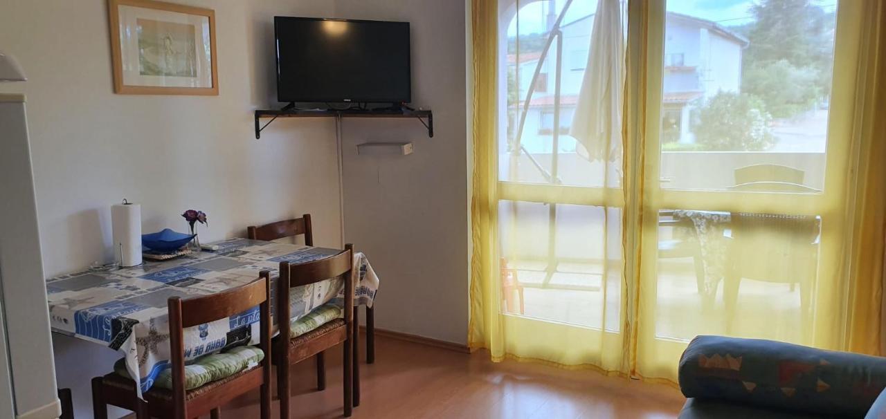 Apartmani Sonia Njivice Exterior photo